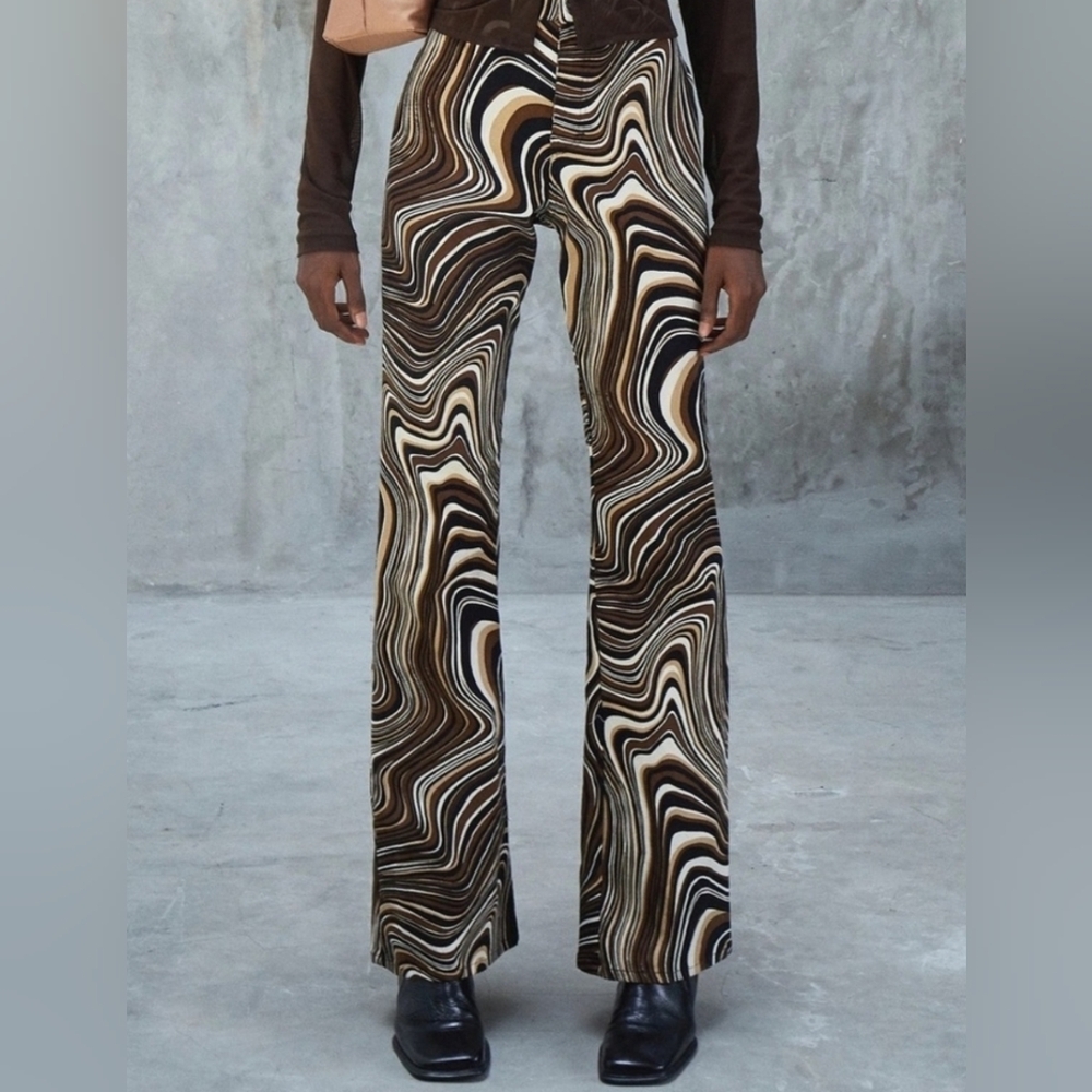 Ripple Swirl Patterned Women's Zoven Flare Pants Sz M